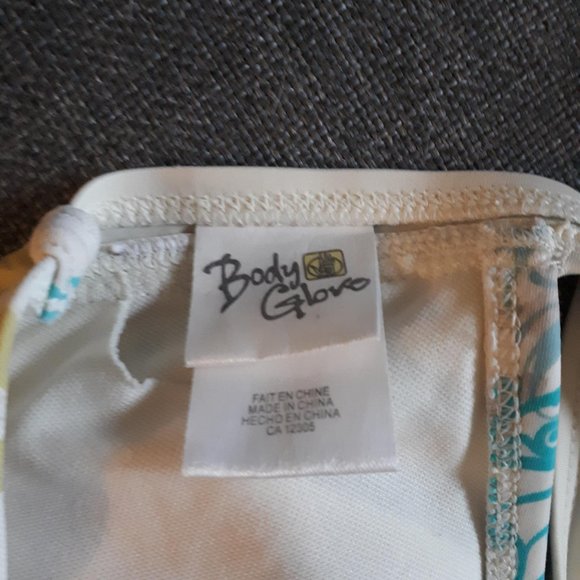 Body Glove cream bikini, size LG - Picture 2 of 3
